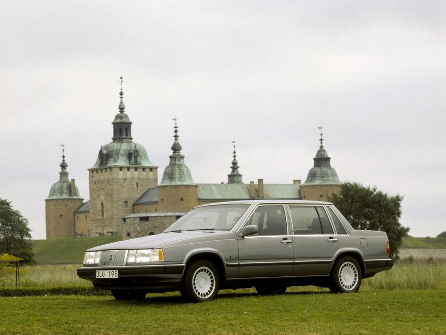 Volvo 760 GLE 1988 года  (фото 3 из 5)